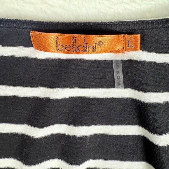 Belldini Womens Knit Top Size White & Black Silver Grommet V Neck Relaxed Size L - Picture 2 of 6